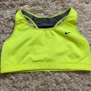 Sports bra